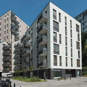 Golden - Bright And Modern -premium Building In Top Location- Solidarnosci Варшава
